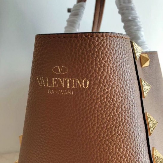 Fake Valentino Roman Stud Tote Bag Brown Grainy Calfskin Replica Fake Valentino Roman Stud Tote Bag Brown Grainy Calfskin Replica