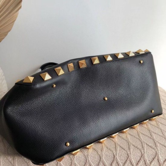 Replica Valentino Roman Stud Tote Bag Black Grainy Calfskin Replica Valentino Roman Stud Tote Bag Black Grainy Calfskin