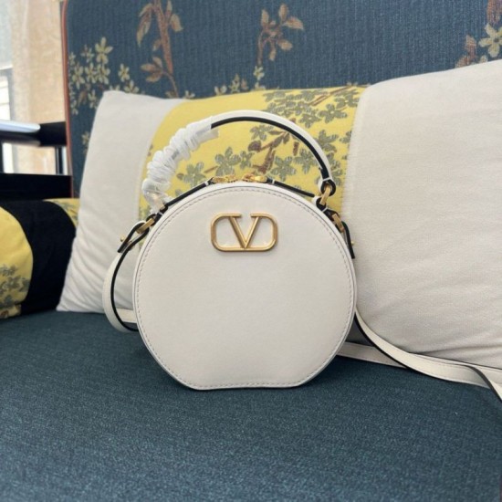Replica Valentino VLogo Signature Mini Bag White Calfskin Replica Valentino VLogo Signature Mini Bag White Calfskin