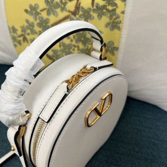 Replica Valentino VLogo Signature Mini Bag White Calfskin Replica Valentino VLogo Signature Mini Bag White Calfskin