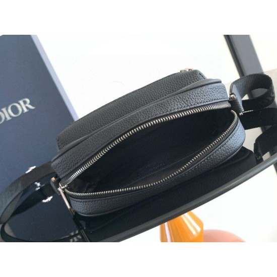 Replica Dior Mini Rider 2.0 Zipped Messenger Bag in Beige Oblique with Black Leather