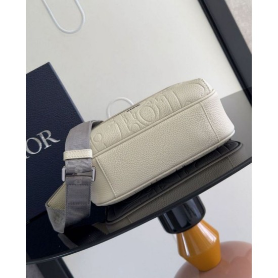 Fake Dior Rider 2.0 Zipped Messenger Bag in Beige Gravity Leather Replica