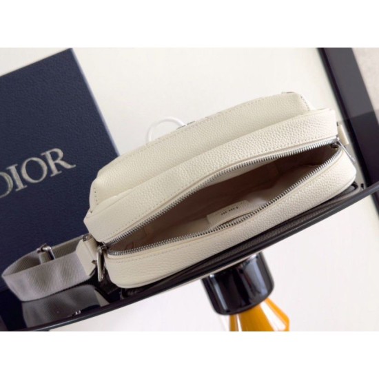 Fake Dior Rider 2.0 Zipped Messenger Bag in Beige Gravity Leather Replica