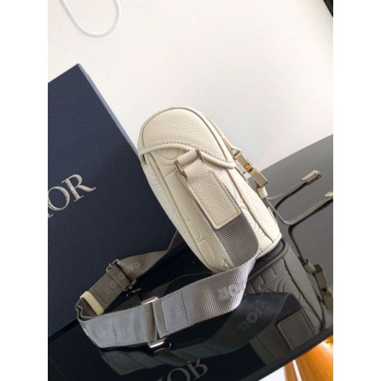 Replica Dior Hit the Road Flap Messenger Bag in Beige Gravity Leather