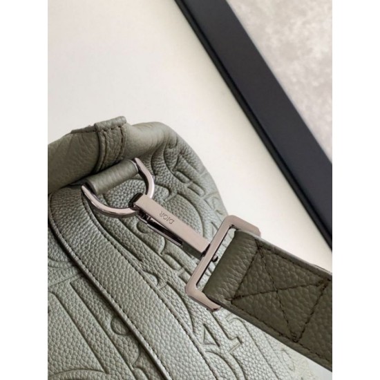 Fake Dior Weekender 40 Bag in Khaki Dior Gravity Leather Replica