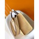 Replica Fendi Sunshine Medium Tote Bag in Black and Natural Straw