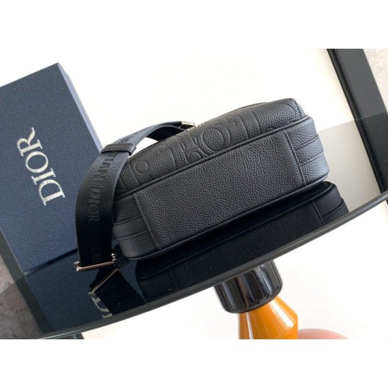 Fake Dior Rider 2.0 Zipped Messenger Bag Black Gravity Replica
