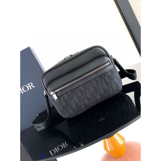 Replica Dior Rider 2.0 Zipped Messenger Bag Black Oblique with Black