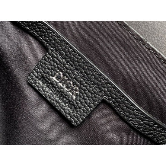 Replica Dior Men's Messenger Bag with Flap Black Gravity Fake Dior Men's Messenger Bag with Flap Black Gravity Replica