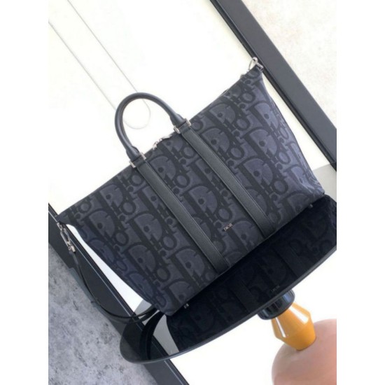 Replica Dior Weekender 40 Bag Black Maxi Dior Oblique Jacquard