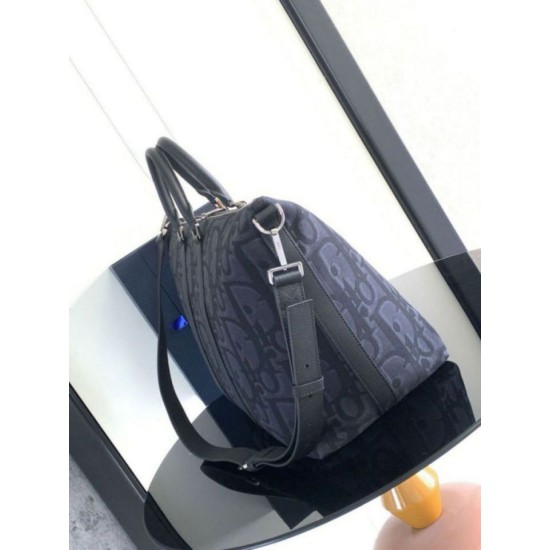 Replica Dior Weekender 40 Bag Black Maxi Dior Oblique Jacquard