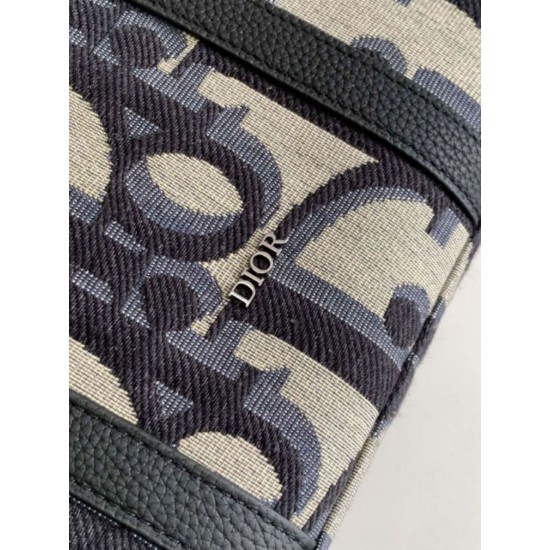 Replica Dior Weekender 25 Bag Beige Maxi Dior Oblique Jacquard
