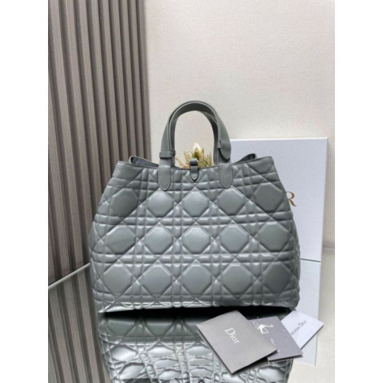 Replica Dior Toujours Large Bag Grey Macrocannage Calfskin Replica Dior Toujours Large Bag Grey Macrocannage Calfskin
