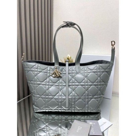 Replica Dior Toujours Large Bag Grey Macrocannage Calfskin Replica Dior Toujours Large Bag Grey Macrocannage Calfskin