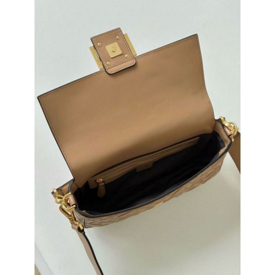 Fake Fendi Medium Baguette Bag Beige FF Nappa Replica