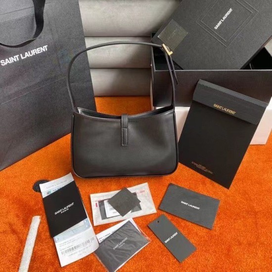 Replica Saint Laurent Le 5 à 7 Hobo Bag Black Replica Saint Laurent Le 5 à 7 Hobo Bag Black