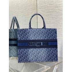 Replica Dior Medium Book Tote Bag in Blue Denim Oblique Jacquard