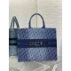 Replica Dior Medium Book Tote Bag in Blue Denim Oblique Jacquard Replica Dior Medium Book Tote Bag in Blue Denim Oblique Jacquard