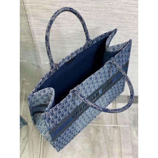 Replica Dior Medium Book Tote Bag in Blue Denim Oblique Jacquard Replica Dior Medium Book Tote Bag in Blue Denim Oblique Jacquard