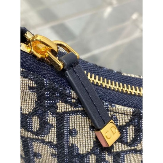 Replica Dior 30 Montaigne Cigale Mini Bag in Blue Oblique Jacquard Replica Dior 30 Montaigne Cigale Mini Bag in Blue Oblique Jacquard