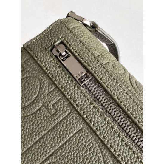 Replica Dior Men's Messenger Bag with Flap in Khaki Gravity Leather Replica Dior Men's Messenger Bag with Flap in Khaki Gravity Leather