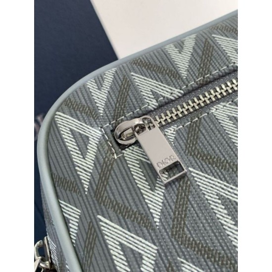 Replica Dior Toiletry Bag in Grey CD Diamond Canvas