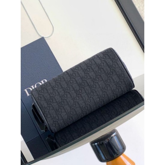 Replica Dior Toiletry Bag in Dior Black Oblique Jacquard