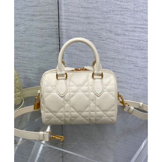 Replica Dior Groove 20 Bag Apricot