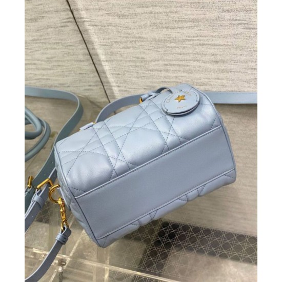 Replica Dior Groove 20 Bag Blue Replica Dior Groove 20 Bag Blue