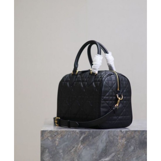 Replica Dior Groove 25 Bag Black Replica Dior Groove 25 Bag Black