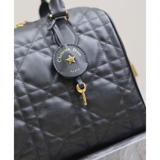 Replica Dior Groove 25 Bag Black Replica Dior Groove 25 Bag Black