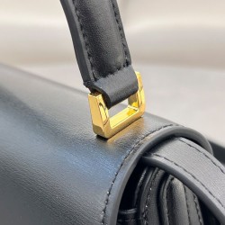 Replica Dior Medium 30 Montaigne Avenue Top Handle Bag Black