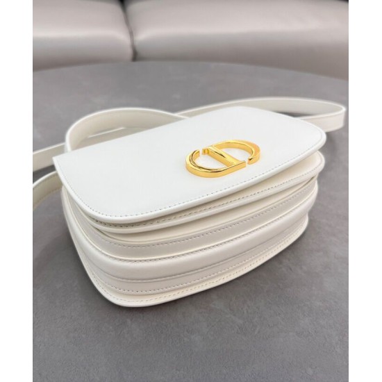 Replica Dior Medium 30 Montaigne Avenue Top Handle Bag Cream