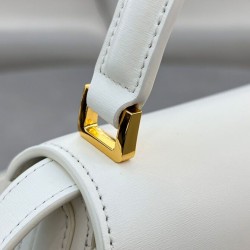 Replica Dior Medium 30 Montaigne Avenue Top Handle Bag Cream