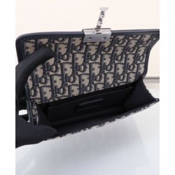 Replica Dior 30 Montaigne East-West Bag with Chain Dark Blue