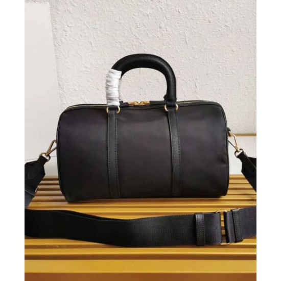 Replica Prada Fever-Edition recycled nylon and Safiano tote bag Black Fake Prada Fever-Edition recycled nylon and Safiano tote bag Black Replica