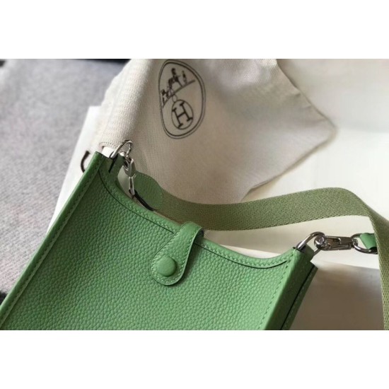 Replica Hermes Evelyne III TPM Mini Bag In Vert Criquet Clemence Leather