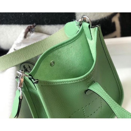 Replica Hermes Evelyne III TPM Mini Bag In Vert Criquet Clemence Leather