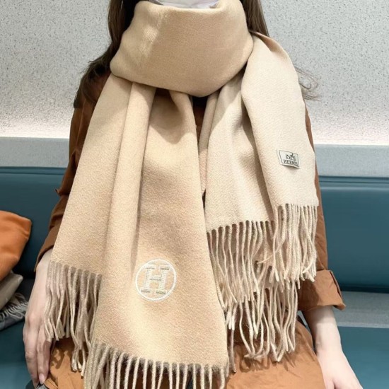Special Grade Replica Hermès Classical Unisex Cashmere Scarf 70x200 Apricot Clone Sale