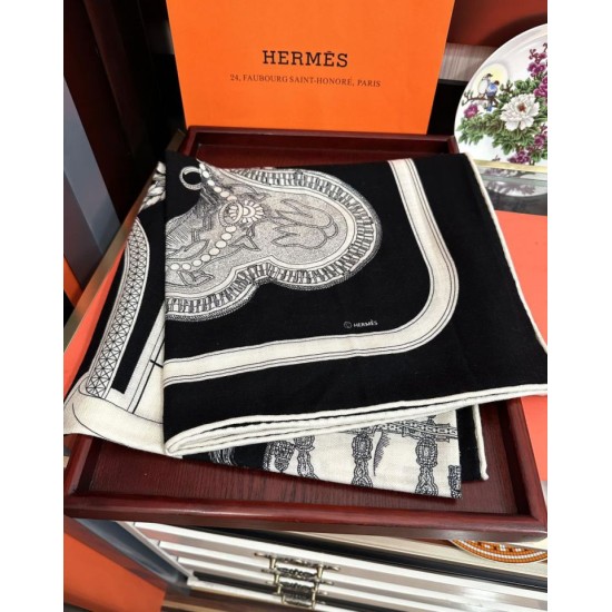 Special Grade Replica Hermes reversible silk cashmere handkerchief 135 Black Clone Sale