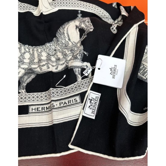 Special Grade Replica Hermes reversible silk cashmere handkerchief 135 Black Clone Sale