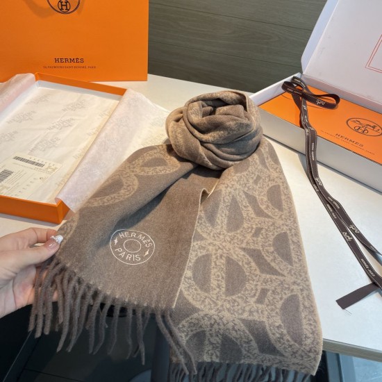 Special Grade Replica Hermès classic reversible lambswool scarf 35 x 200 Brown Clone Sale