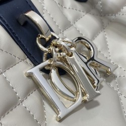 Special Grade Replica Dior Toujours Small/Medium/Large Tote Bag in Macrocannage Calfskin, Powder Beige Clone Sale