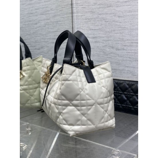 Special Grade Replica Dior Toujours Small/Medium/Large Tote Bags in Macrocannage Calfskin, White Clone Sale