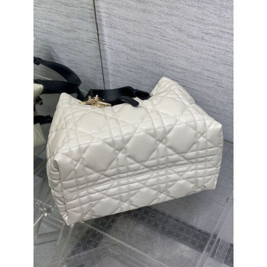 Special Grade Replica Dior Toujours Small/Medium/Large Tote Bags in Macrocannage Calfskin, White Clone Sale