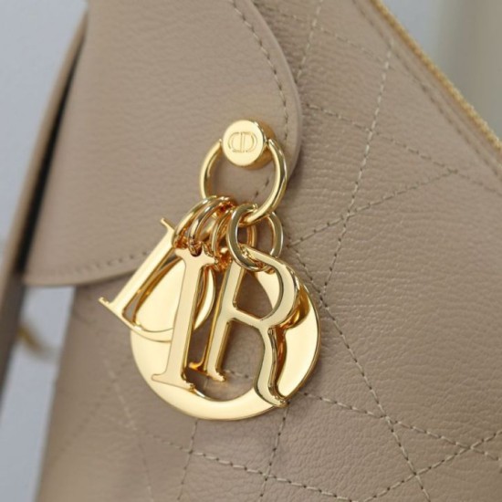 Special Grade Replica Dior Voyage Small/Medium Flat Hobo Bag in Macrocannage Apricot Clone Sale