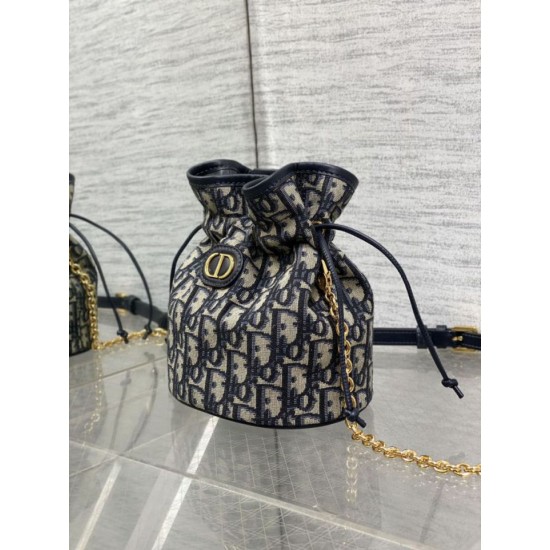 Special Grade Replica Dior 30 Montaigne Mini Dior Oblique Jacquard Drawstring Bucket Bag, Blue Clone Sale
