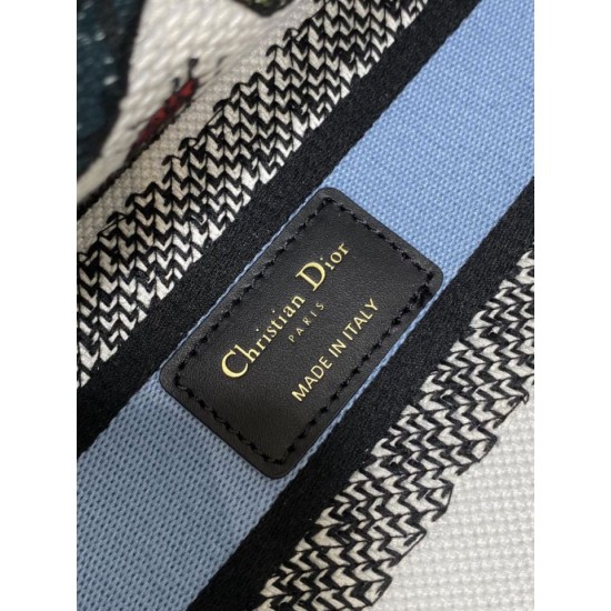 Special Grade Replica Dior Medium Lady D-Lite Bag with Constellation Embroidery, Blue/White Clone Sale