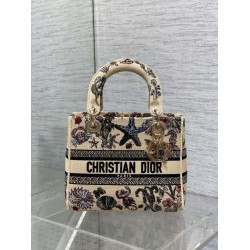 Best Replica Dior Medium Lady D-Lite Canvas Cabinet De Curiosites Bag, Embroidered, Beige Fake At Cheap Price Special Grade Replica Dior Medium Lady D-Lite Canvas Cabinet De Curiosites Bag, Embroidered, Beige Clone Sale