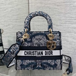 Special Grade Replica Dior Medium Lady D-Lite Bag with Toile de Jouy Embroidery, Blue/White Clone Sale